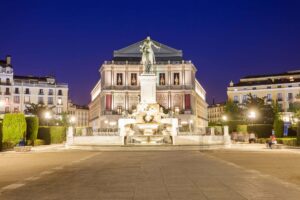 plaza de oriente madrid